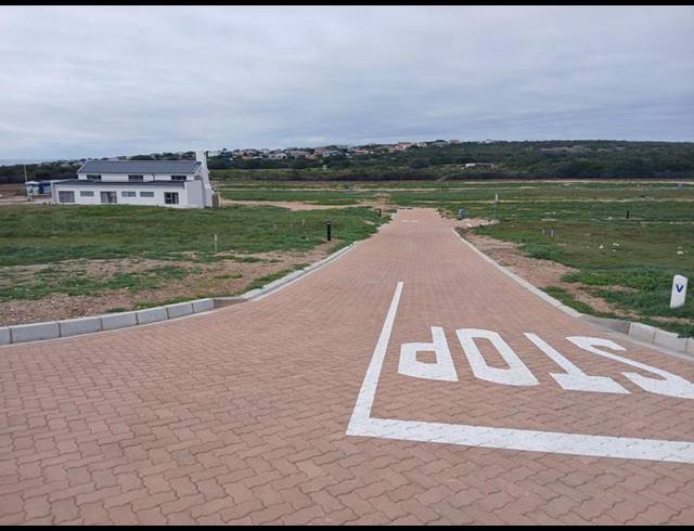 2 BEDROOM HOUSE FOR SALE IN STILBAAI-WES